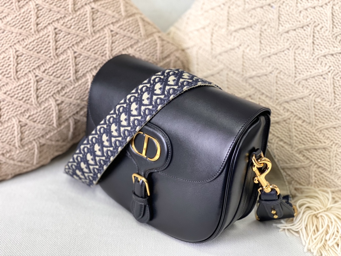 D10r large bobby bag box calfskin black m9320 27 x 8 x 19.5 cm