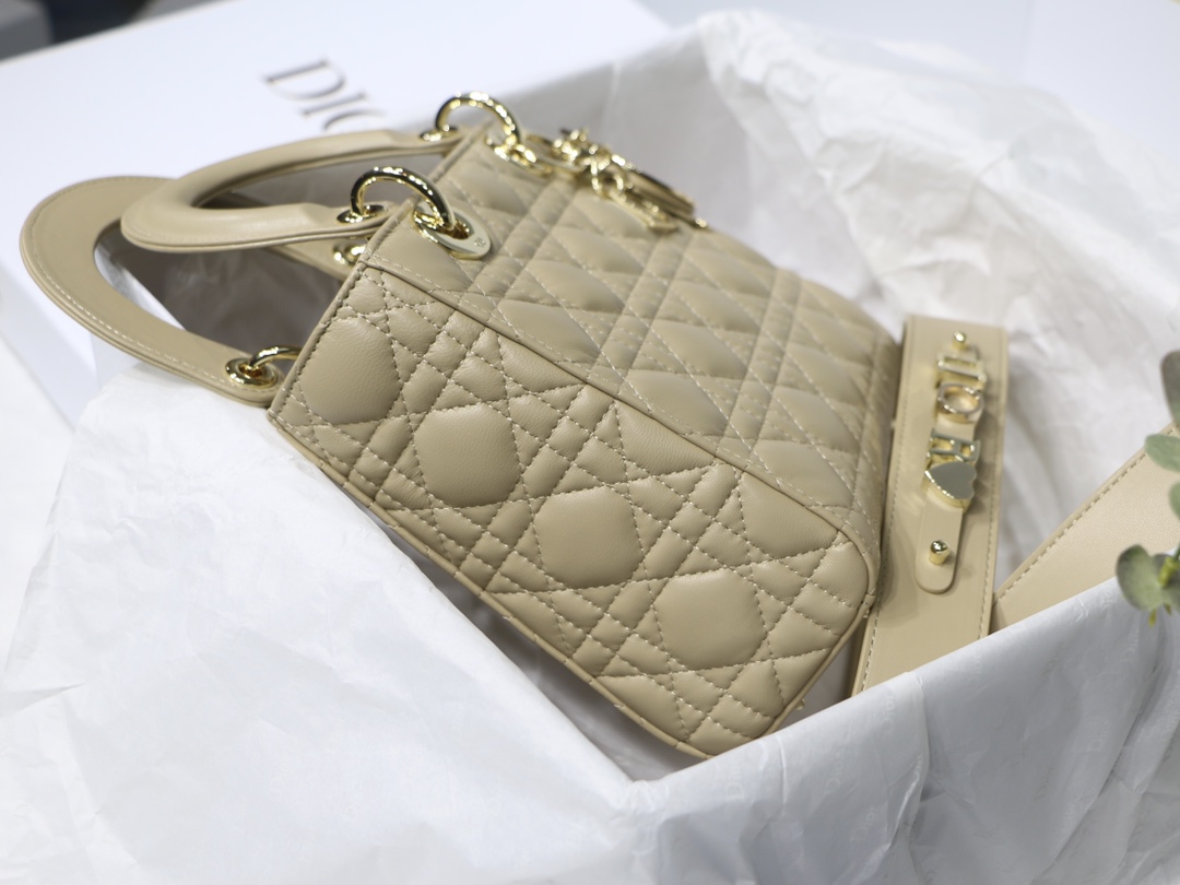 D10r lady D10r my abcD10r bag cream m0538 20cm