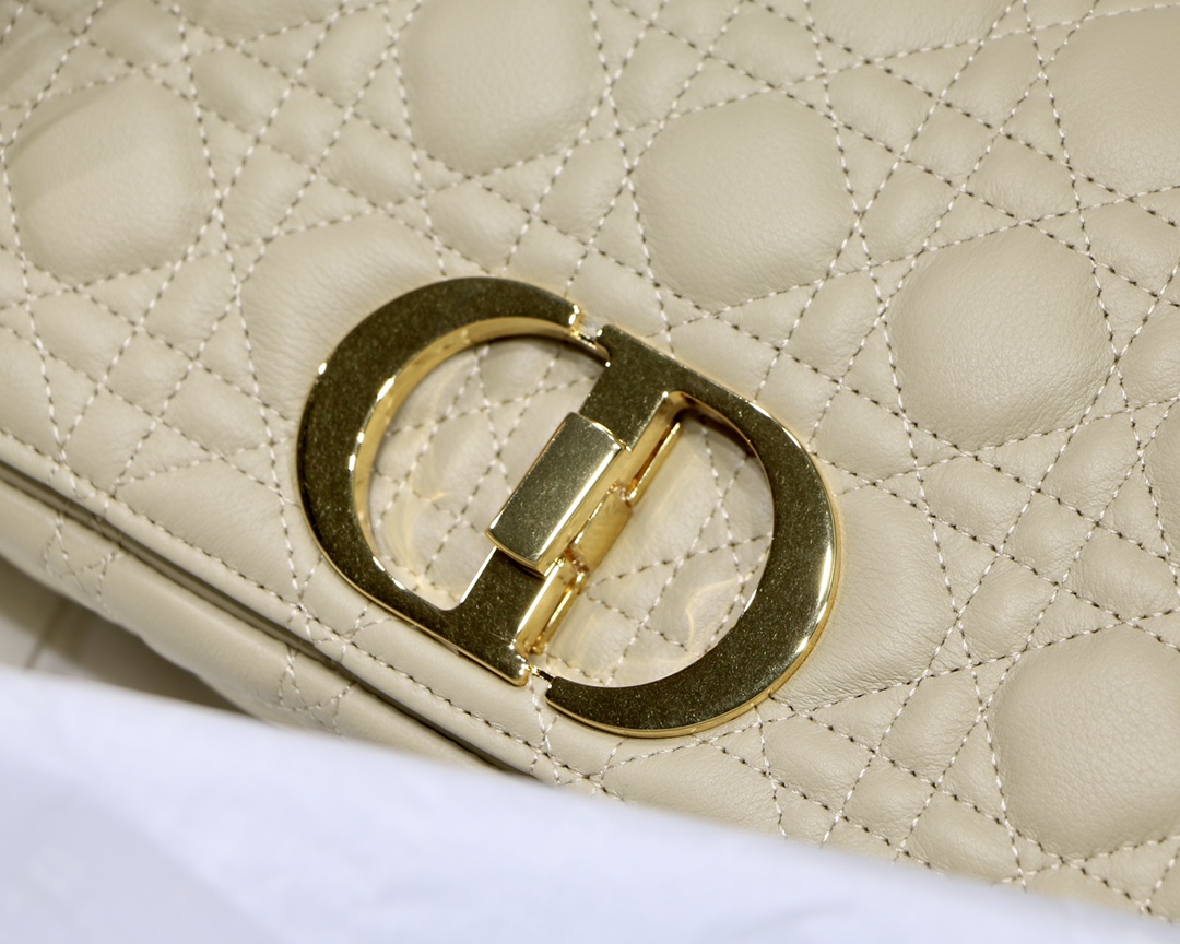 d10r medium caro bag S*pple cannage calfskin cream m9242 25.5 x 15.5 x 8 cm