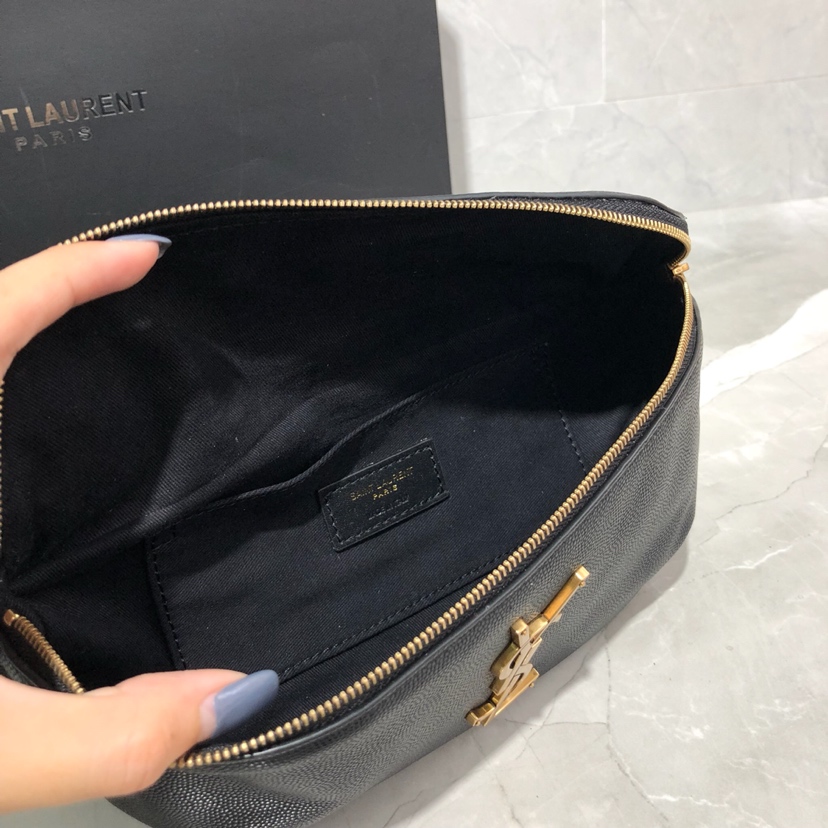 Y51 classic bumbag leather black gold metal 569737 25 cm