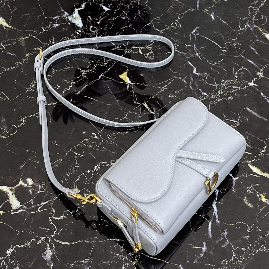 D10r saddle double pouch goatskin light blue s5668cceh 19 x 10.5 x 5 cm