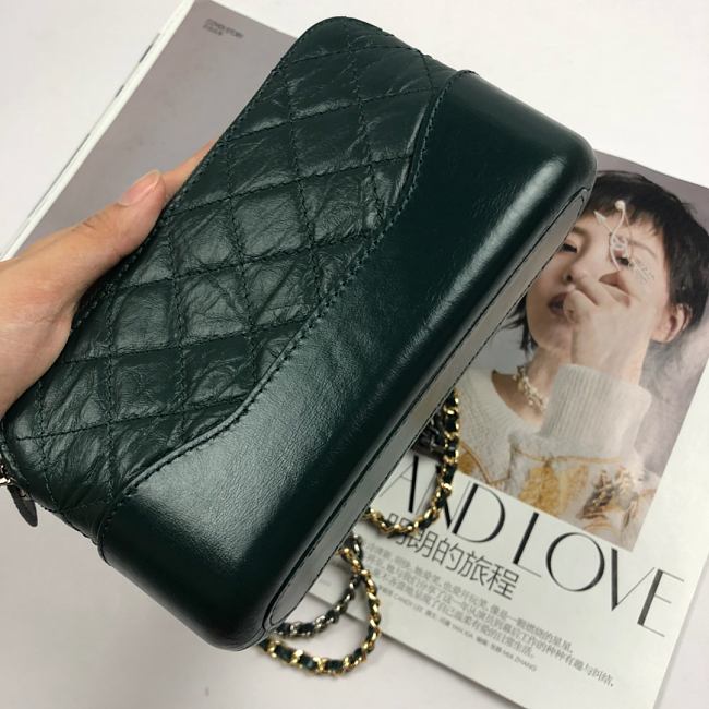 Ch**el gabrielle clutch green a94505 18 x 6 x 11 cm