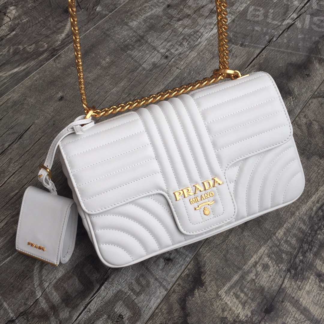 Pra*a medium leather diagramme bag white 1bd108 24 x 14 x 6 cm