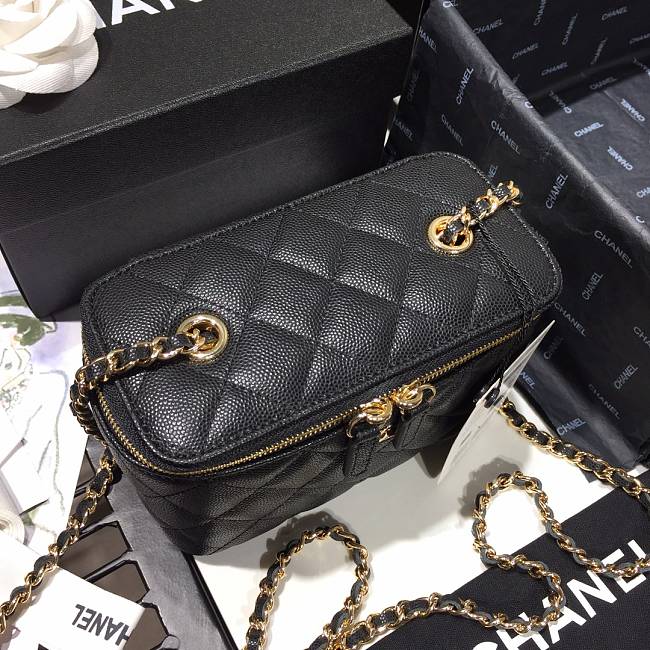 Ch**el cosmetic bag black as1341 16 × 8 × 10 cm