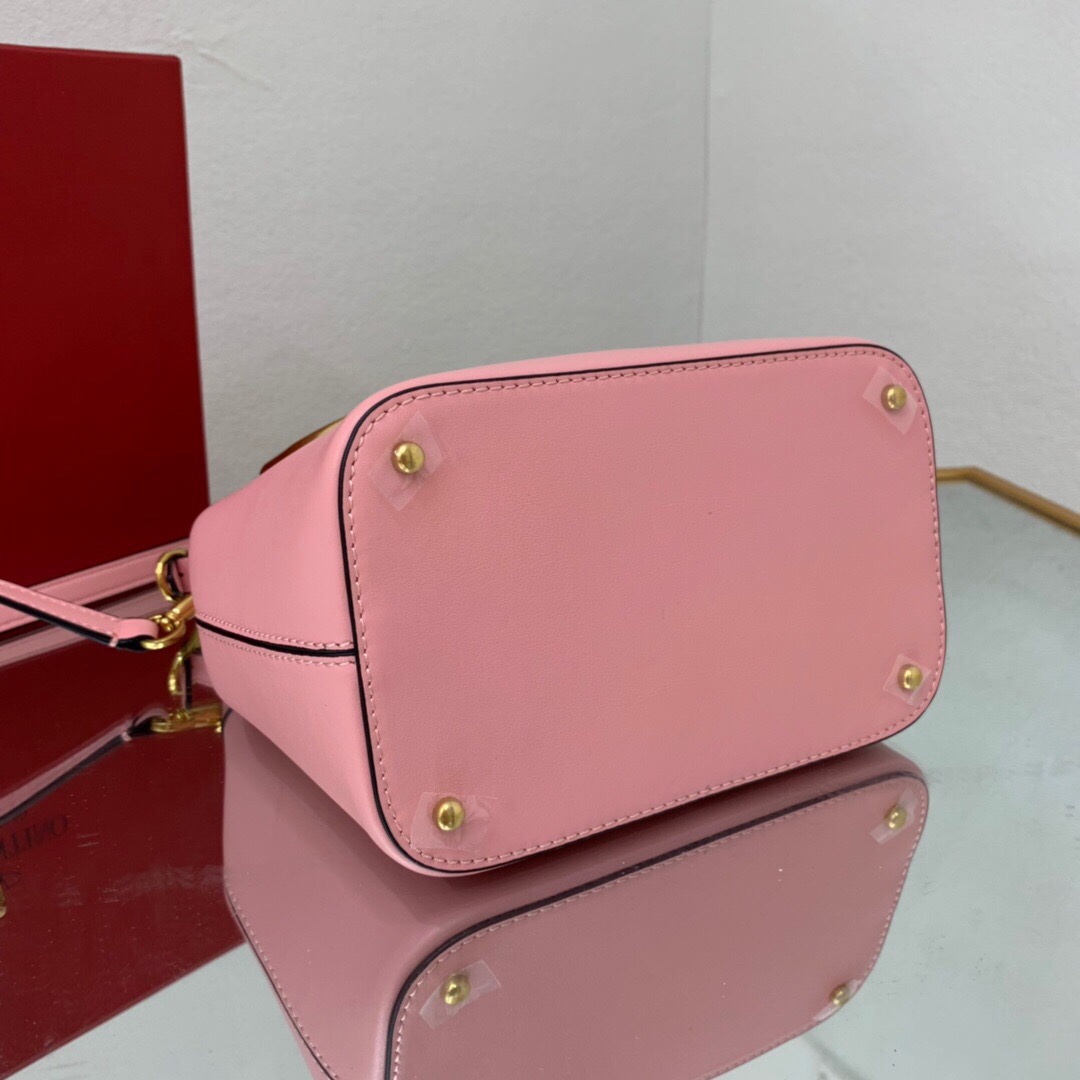 Va1e*ntin0 s*pervee leather handbag pink ww2b0j74zxl 20 x 19 x 12 cm