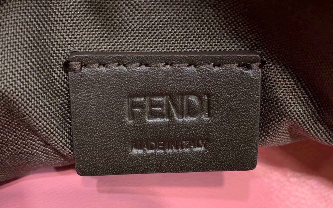 F**di small nappla leather pink 8bs017 18 x 4 x 11 cm
