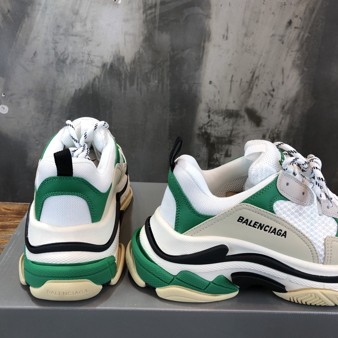 Ba1en*iaga triplpe s clear sole white/green