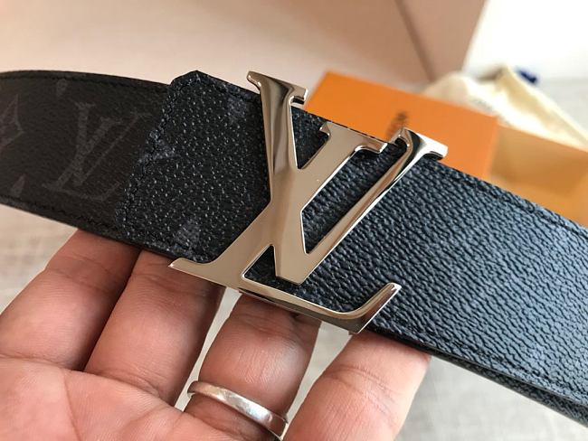 l0vis Vvtt0n monogram eclipse initiales belt silver-tone metal size 4 cm