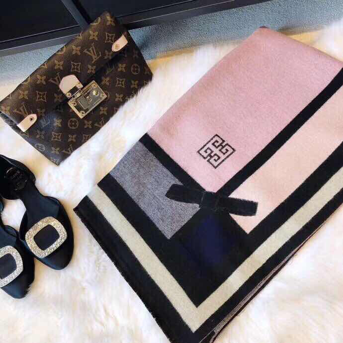 L0ew* scarf 01