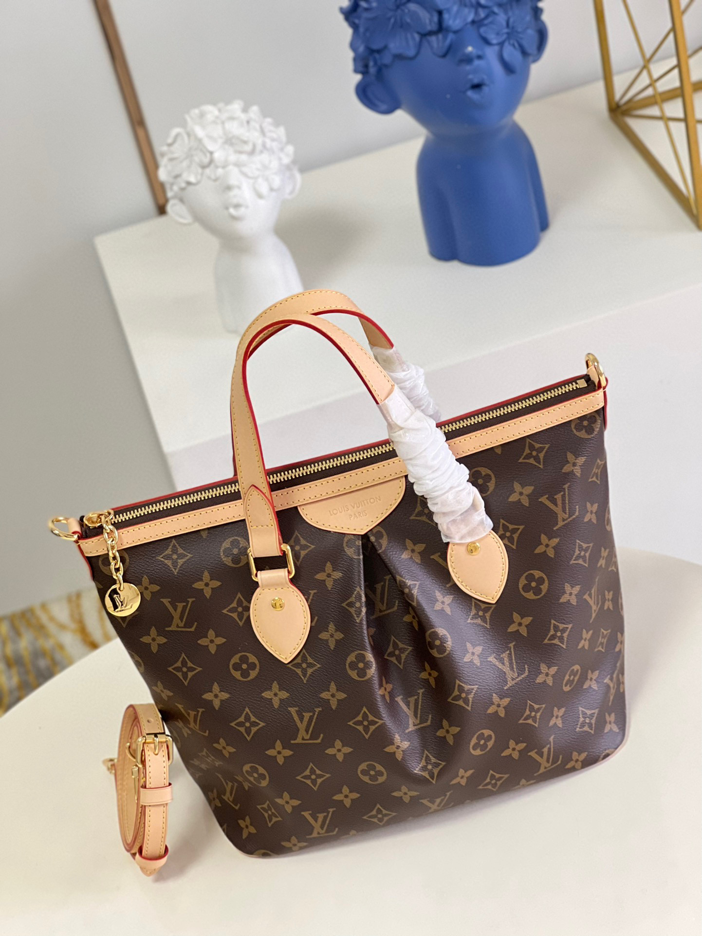 LV Palermo medium handbag 37cm