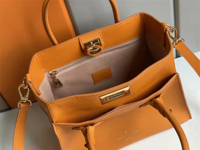 LV On my side PM  M59432 25cm
