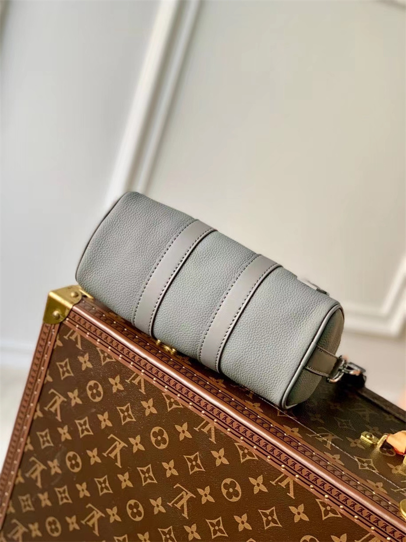 LV Keepall XS M81004 21cm