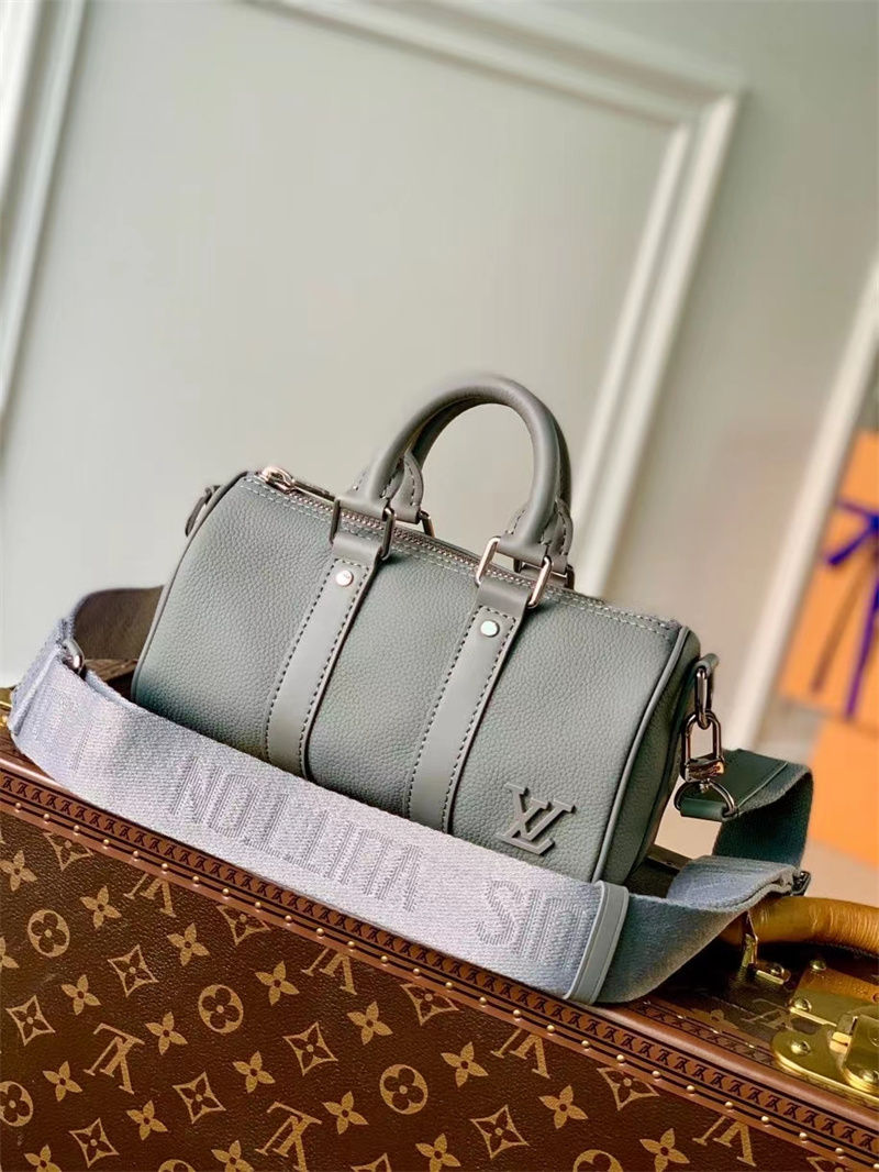 LV Keepall XS M81004 21cm
