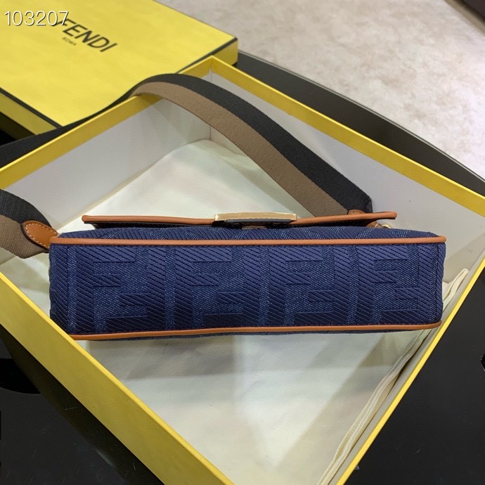F**di  baguette logo bag mm 83329b89 26cm