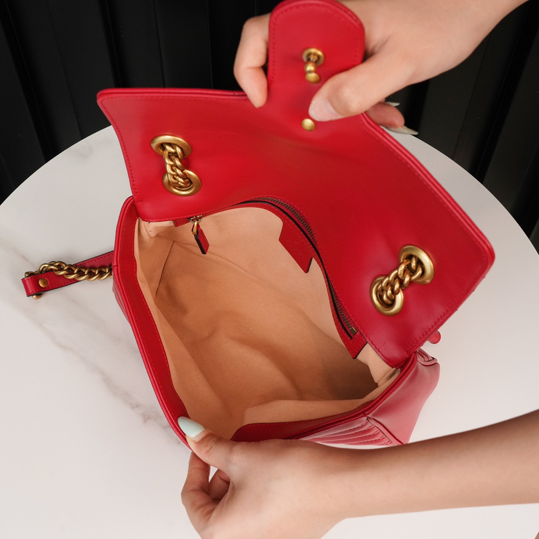 GG Marmont small matelassé shoulder bag Red 443497 – 26x15x7cm