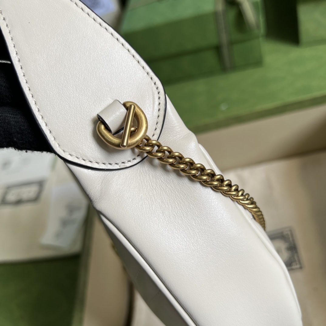 GG Marmont half-moon-shaped mini bag  White 699514  – 21.5 x 11 x 5cm
