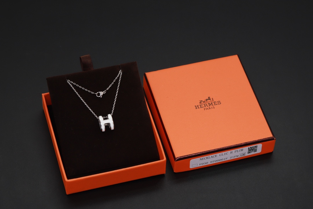 H**me5 necklace001