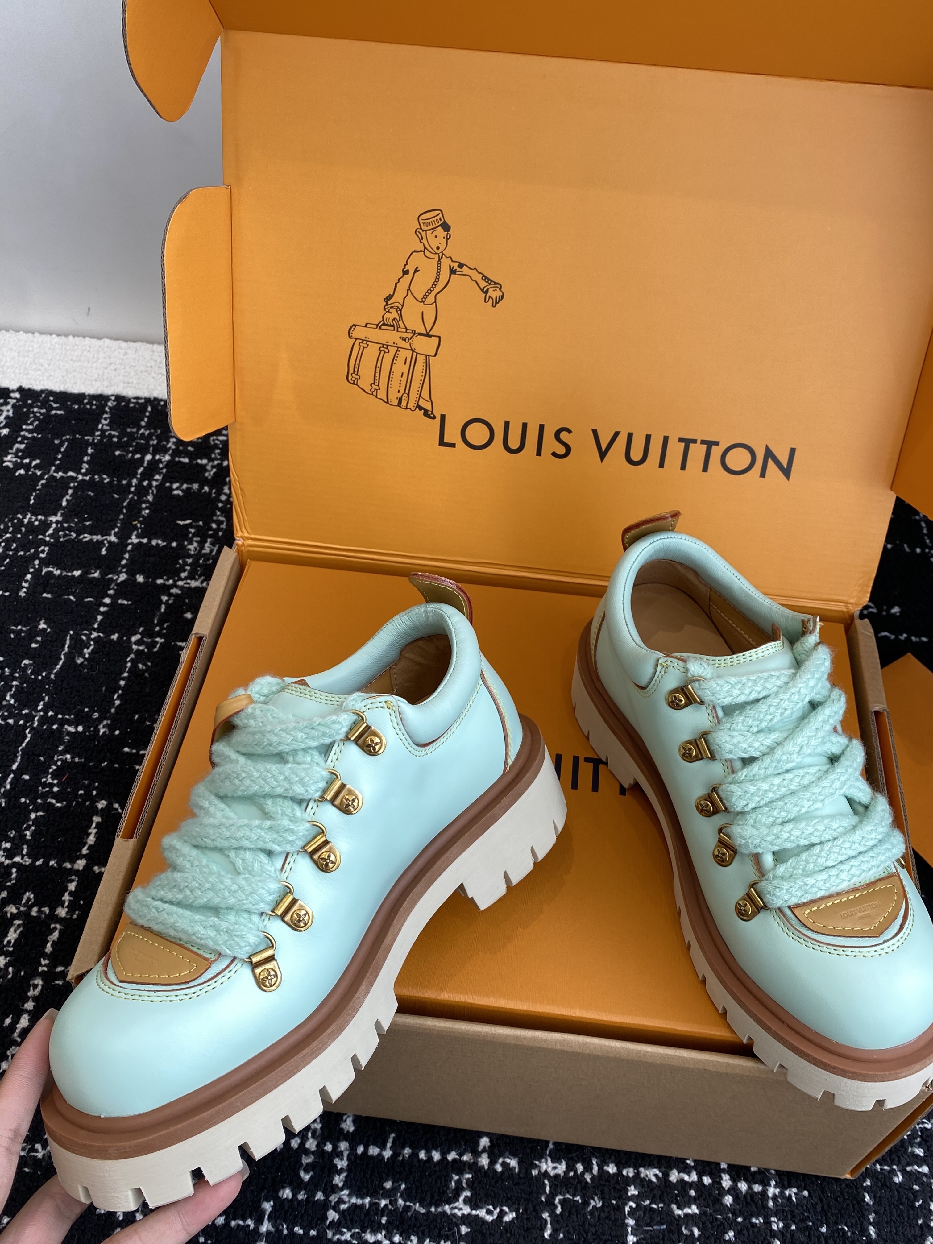 LV Remix derby 01